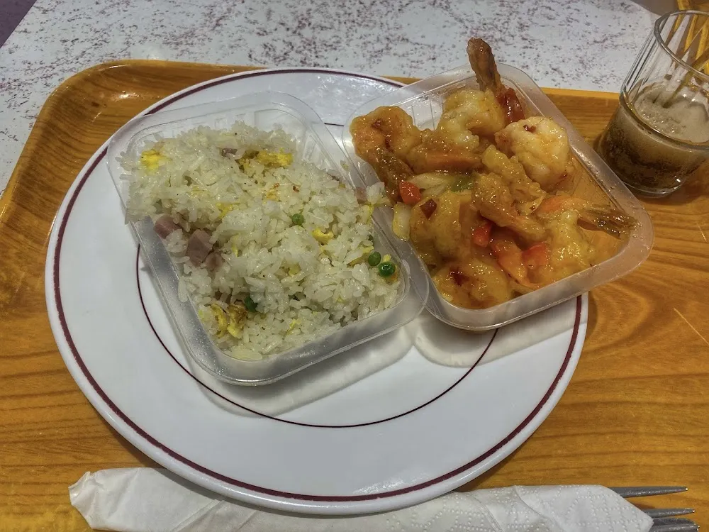 Crevettes Et Riz Nature